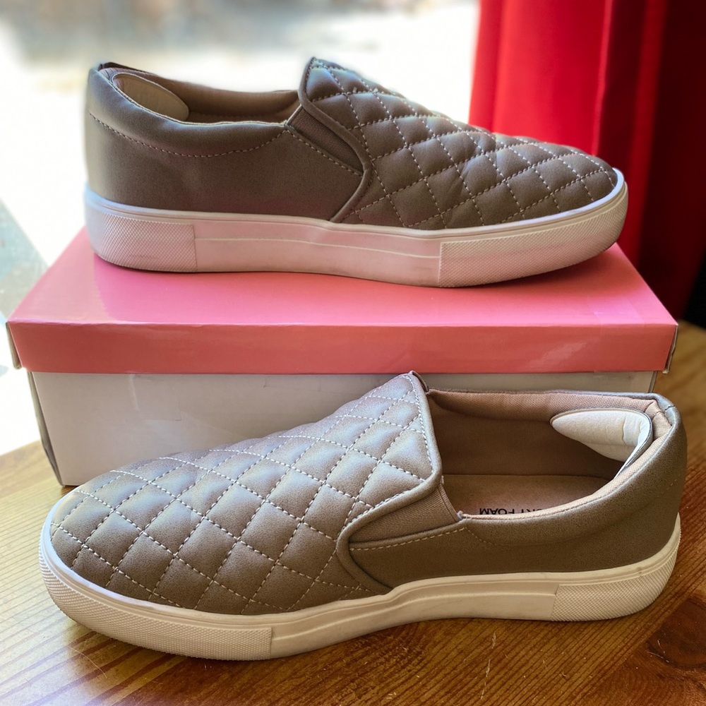 Memory Foam Women’s Shoes